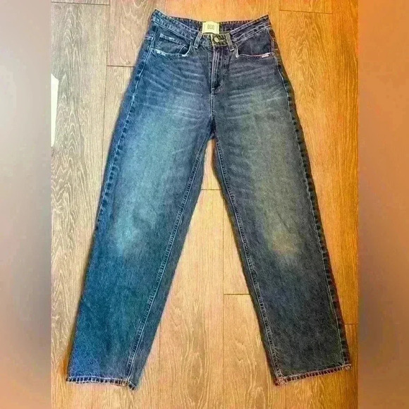 Urban Outfitters BDG tappered baggy jeans distressed  style OB1683753 Size 27 - Picture 1 of 11